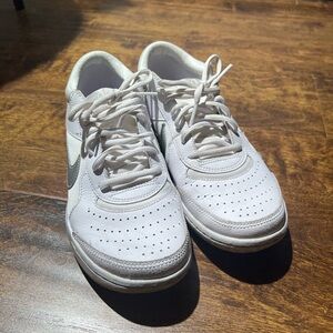 Nike women’s Court Zoom Lite 3 | size 7 US W